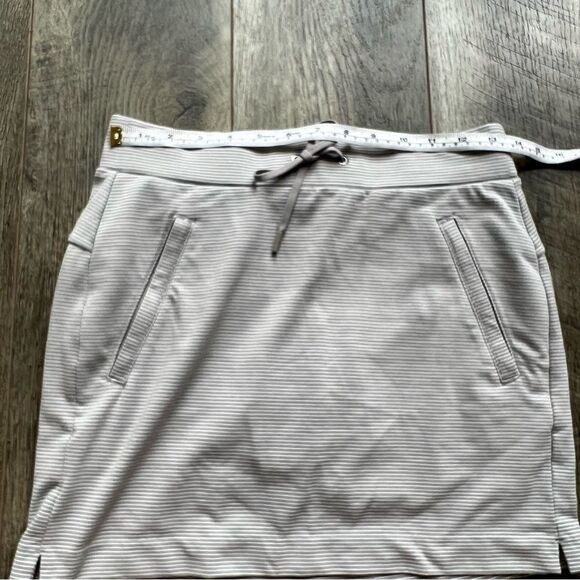 Athleta Striped Modern Metro Midtown Tennis Golf Outdoors Skort Size XX-Small - Picture 10 of 11